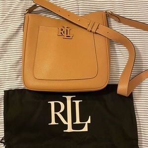 Ralph Lauren leather crossbody handbag! Beautiful bag! 💕♥️👜